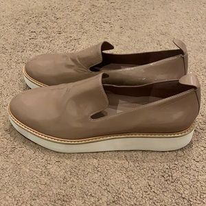 NWOT Vince Slip-Ons